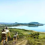 Bowery - Arnyas Vendeghazak - Jakuzzi Hasznalattal Lägenhet Balatonalmádi