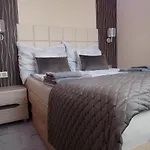 Bowery - Arnyas Vendeghazak - Jakuzzi Hasznalattal Balatonalmádi