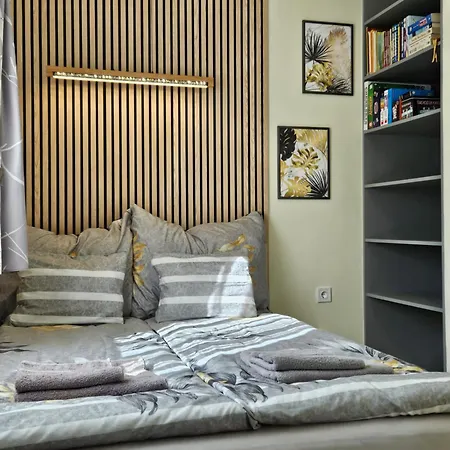 Apartment Bowery - Arnyas Vendeghazak *