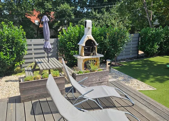 Bowery - Arnyas Vendeghazak - Jakuzzi Hasznalattal Apartment Balatonalmádi