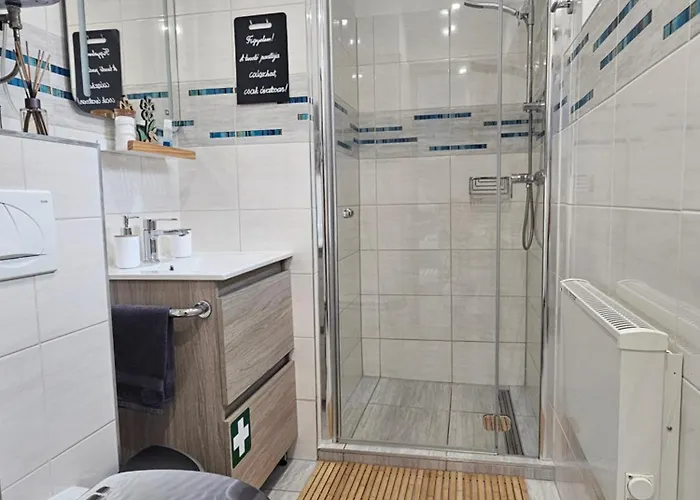 Apartmán Bowery - Arnyas Vendeghazak - Jakuzzi Hasznalattal *